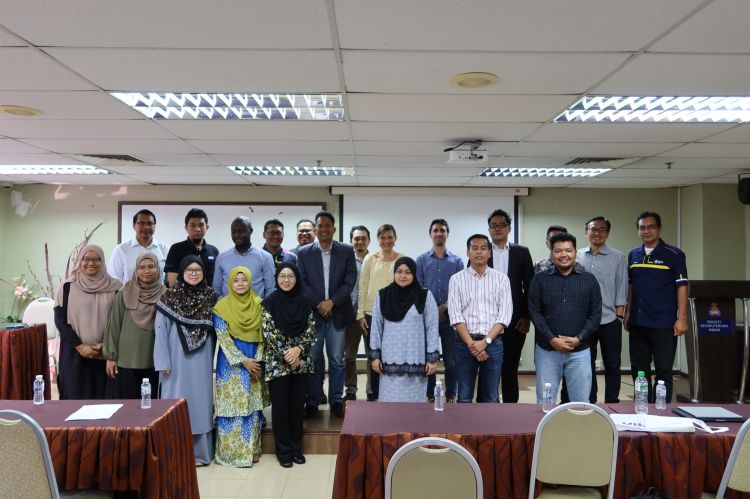 Tindak Lanjut MoU, UiTM dan Fakultas Teknik Nommensen Medan Lokakarya Bersama