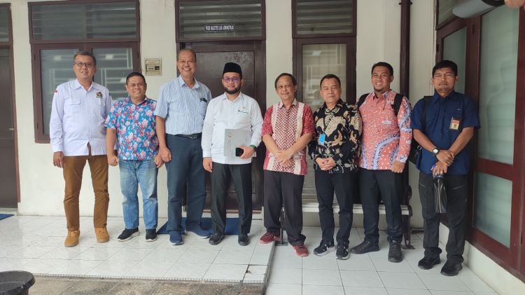 Anggota DPD RI Sumut Sambangi Pascasarjana Nommensen Medan, Prof. Dr. Marlan Hutahaean, M.Si Berikan Berbabagi Masukan