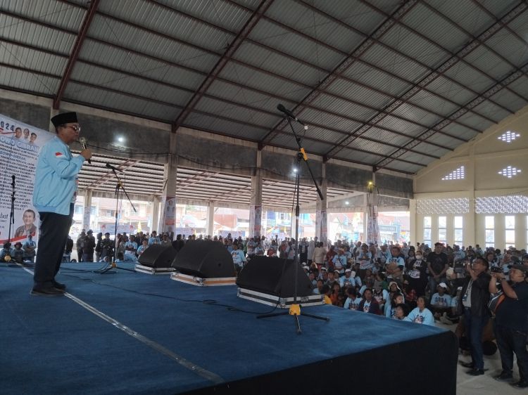 Dahsyat! Kampanye Akbar Prabowo  Gibran di Doloksanggul Dibanjiri Warga