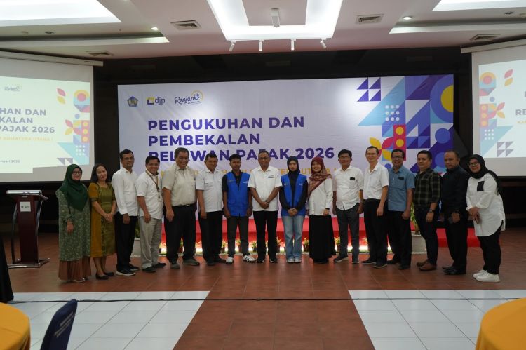 65 Mahasiswa UHN Medan Terlibat Relawan Pajak, Direkur Tax Center UHN Medan Dr. Amran Manurung, M.Si Tegaskan Komitmen UHN Untuk Pembangunan