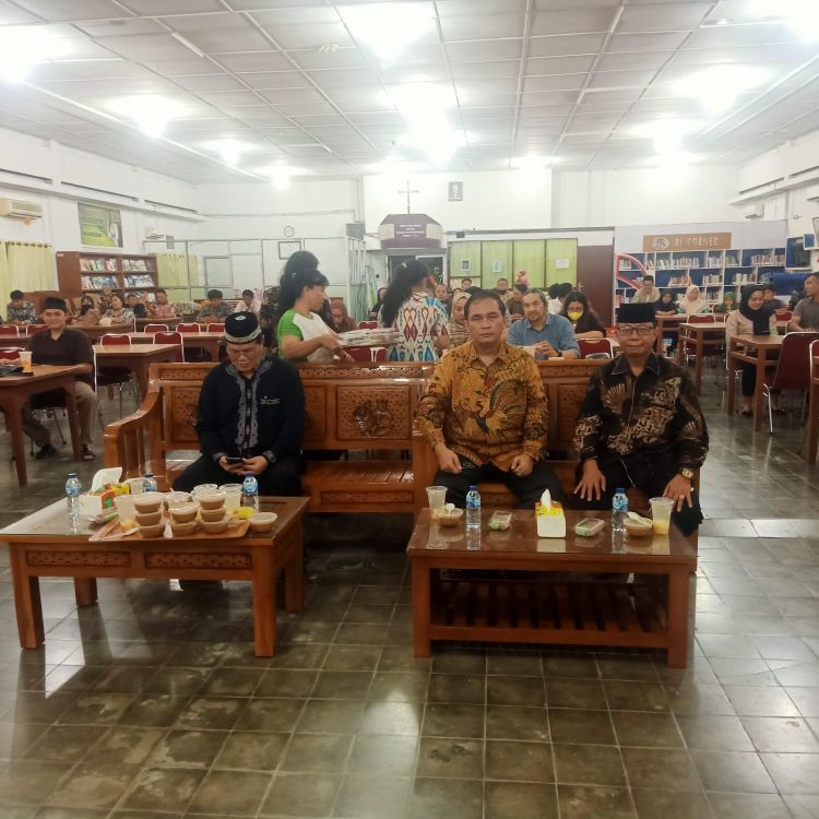 Hormati Keberagaman UHN Medan Laksanakan Buka Puasa Bersama