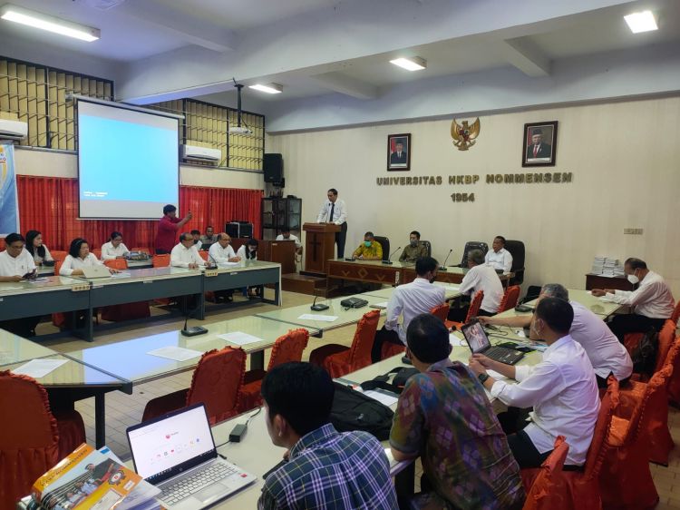 Asesor LAMEMBA Laksanakan Asesmen Lapangan di Prodi Administrasi Bisnis Fisipol UHN Medan