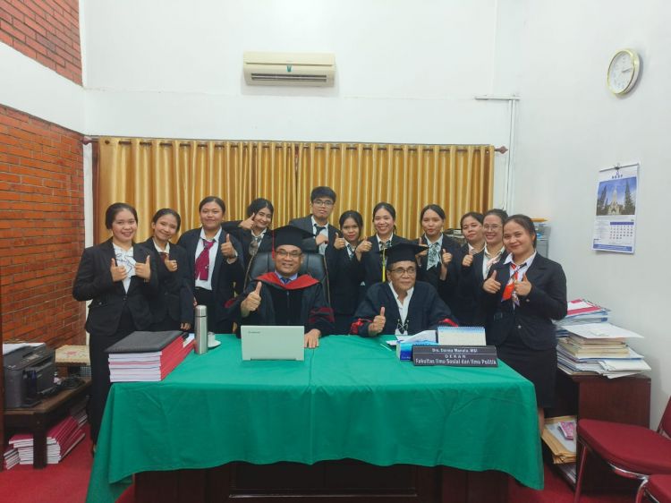 Dekan Fisipol UHN Medan Tegaskan Bahwa Alumni Harus Jadi Duta Promosi