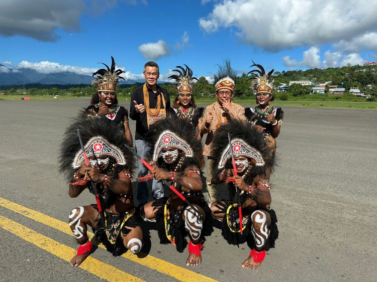 Gelorakan Terus Gerakan Oikumene, Tokoh Masyarakat Sumut Apresiasi Pdt. R. Bambang Jonan