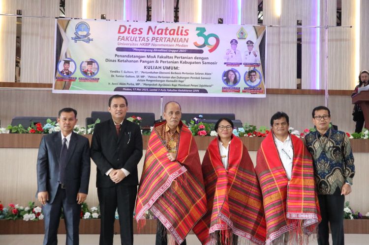 Sangat Potensial, Dr. Tumiur Gultom, SP, MP Tegaskan Pemkab Samosir Akan Fokuskan Pengembangan Komoditi Kopi