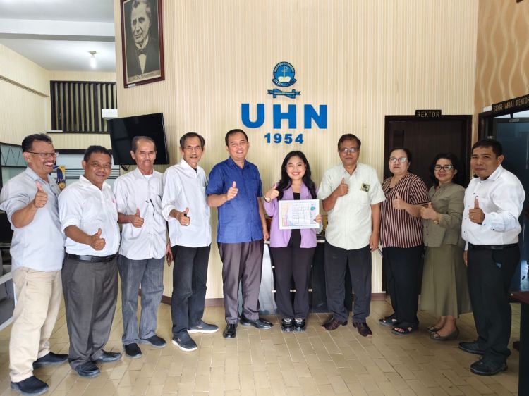Mahasiswa Fisipol Silvia Gea Menjadi Delegasi Indonesia pada"World Clean Up Day Impact and Sustainable Asian Conference 2024 di Penang