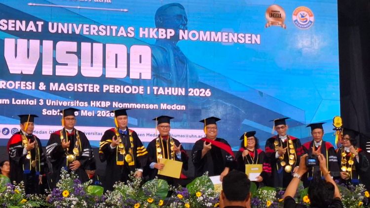 Fantastis dan Membanggakan, Prof. Junita Batubara, M.Sn, PhD Dosen Terbaik Peringkat 1 SINTA diumukan Pada Wisuda UHN 2026, Sunday Ade Sitorus, SE, M.Si Peringkat II, dan Dr. Arsen Peringkat III,