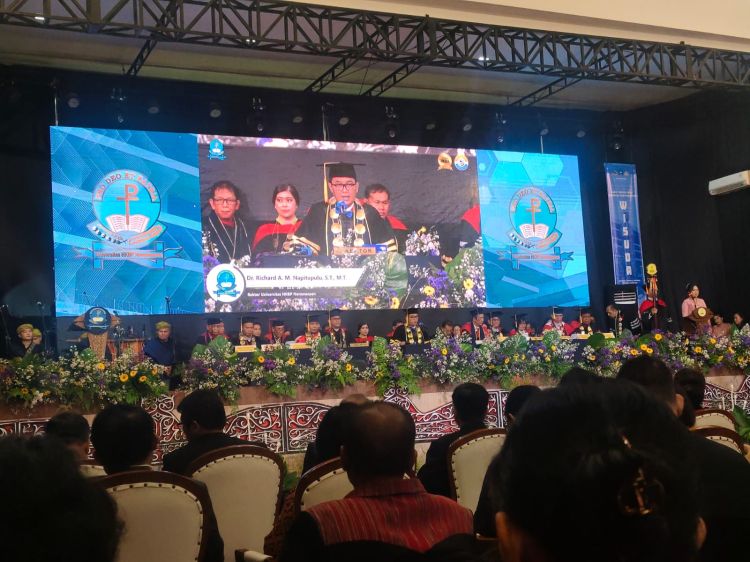 Sambutan Rektor UHN Medan Dr. Richard AM Napitupulu, ST, MT Pada Wisuda I Tahun 2026