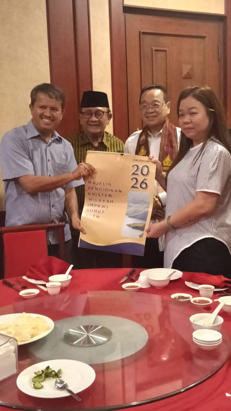 Dua Sahabat 'RE Dan Atong' Silaturahim Dan Bernostalgia