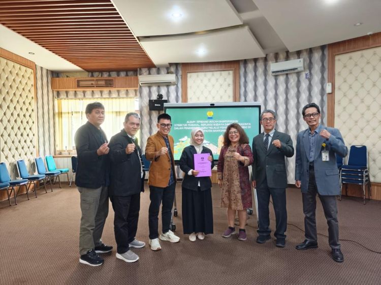 Membanggakan Kala Dosen FBS Nommensen Prof. Junita Batubara, MSn, PhD Dipercaya Sebagai Penguji Eksternal  S3 Pendidikan Seni di Universitas Negeri Semarang