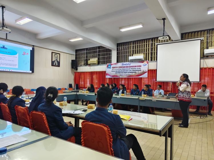 Workshop FKIP UHN Medan Bekali Calon Guru Dengan Wawaasan Kebangsaan dan Kebhinnekaan Global