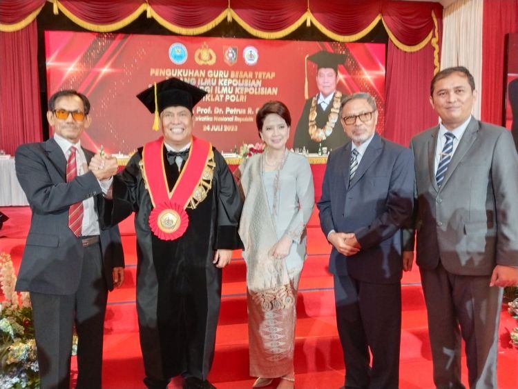 Kepala BNN Pusat Apresiasi &ldquo;UHN BERSINAR&rdquo; Sebagai Komitmen Rektor UHN Medan Perang Dengan Narkoba