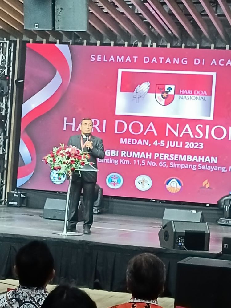 Mengemuka di HDN 2023 Ompui Ephorus HKBP Pdt. Dr. Robinson Butarbutar Ajak Umat Kristen  Berdoa Untuk Kesuksesan Indonesia Emas 2045 di HDN 2023