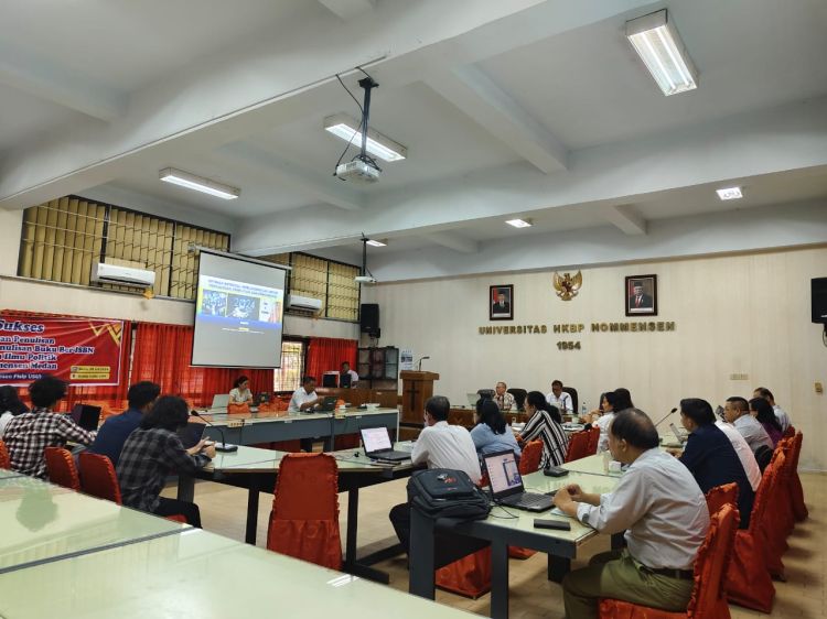 Optimalkan Implementasi AI Untuk Tridharma, Dr. Nalom Siagian, MM Tegaskan Fisipol UHN Medan Terus Berbenah