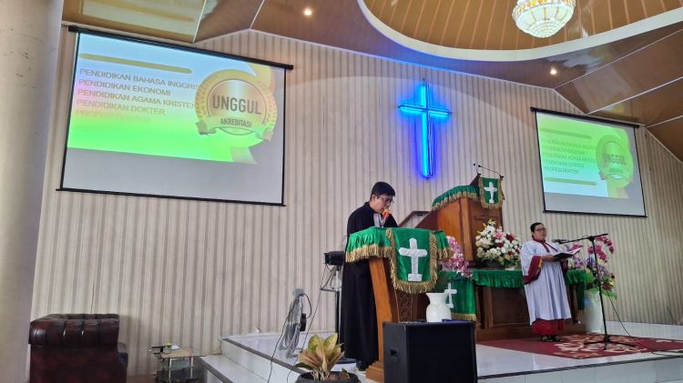 Sosialisasikan UHN, Sekretaris Yayasan Pdt. Enig Sonatha Aritonang Tegaskan Pentingnya Karakter Kekristenan dalam Pendidikan dan Pengetahuan