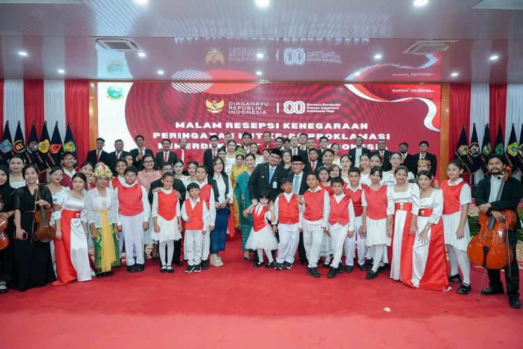 Consolatio Choir USU dan Consolatio Children Choir Semarakkan Malam Resepsi Kenegaraan