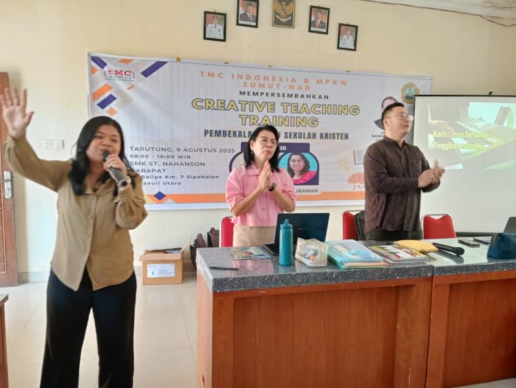 Gelar Pelatihan Creative Teching Bagi Guru Di Taput, Tokoh Masyarakat Dr. RE Nainggolan Kenang Sekolah Kristen Unggul