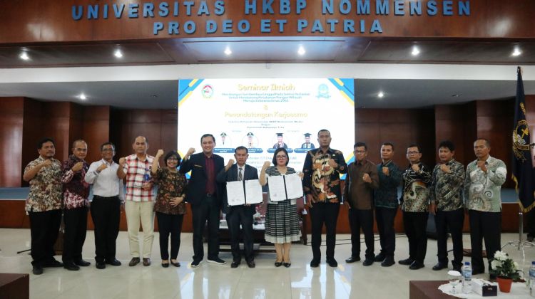 Dirangkai Dengan Seminar Ilmiah, Fakultas Pertanian UHN Medan Teken MoA dengan Dinas Pertanian Pemerintah Kabupaten Toba