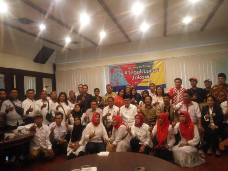 Siap Dukung Prabowo Gibran, 45 Organ Relawan 'Tegak Lurus Jokowi' Sumut Rapatkan Barisan
