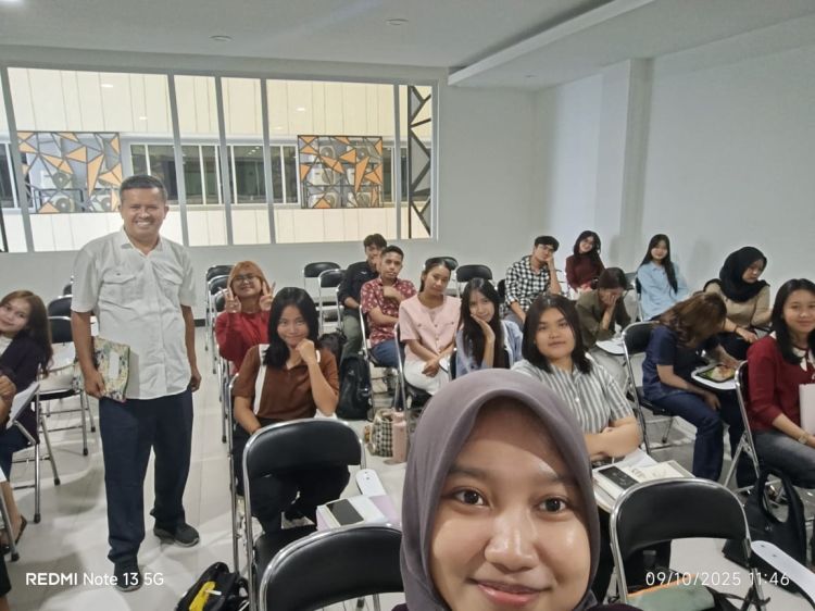 Jadi Pane Ajak Mahasiswa Prodi Manajemen UNPRI Berpikir Kritis
