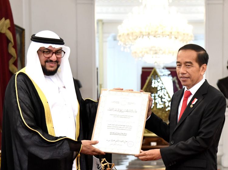 Jokowi Terima Penghargaan Perdamaian Internasional