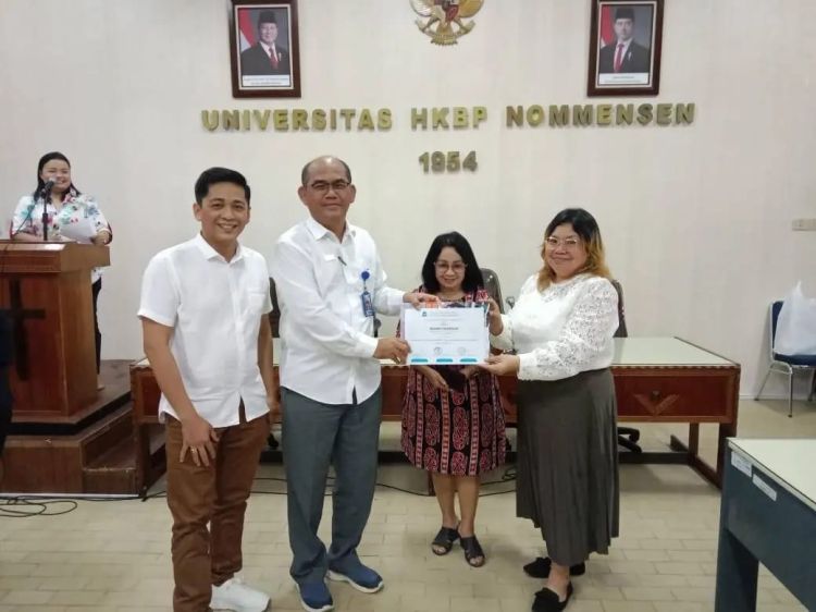 Terbaik Dalam Pelaksanaan Monev di UHN, Kaprodi Seni Musik FBS Dr. Kartini Manalu, M.Sn Tegaskan Akan Terus Berbenah