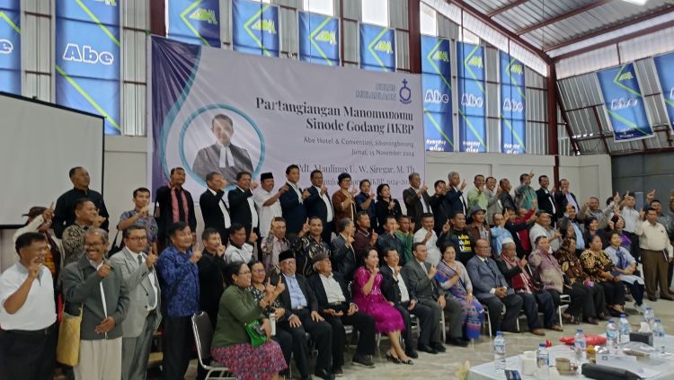 Militan Mendukung Transformasi HKBP Melalui Bulus Mula Ulaon, KRP Pdt. Maulinus Siregar, M.Th  Diberangkatkan Dengan Doa Menuju Sinode Godang