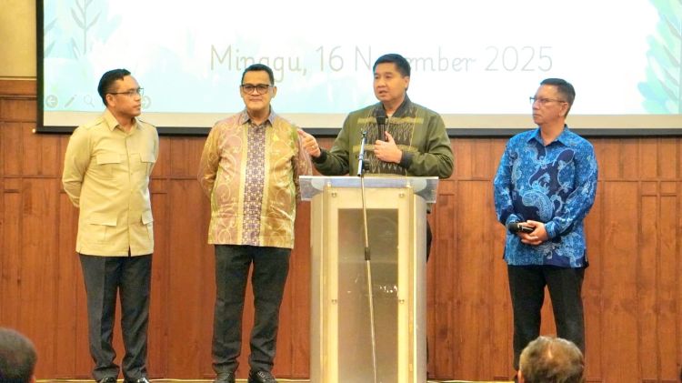 Kado Natal Nasional 2025: Rp10 Miliar Bantuan Pendidikan Untuk 1.000 Orang Penerima, Masing-Masing Rp10 Juta/Orang