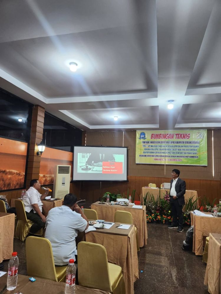 Dipercaya Narasumber, Dr. Amran Manurung, M.Si Tegaskan  Fungsi dan Wewenang DPRD dapat mewujudkan Renja DPRD yang Strategis, Responsif dan Berdampak Ke Publik