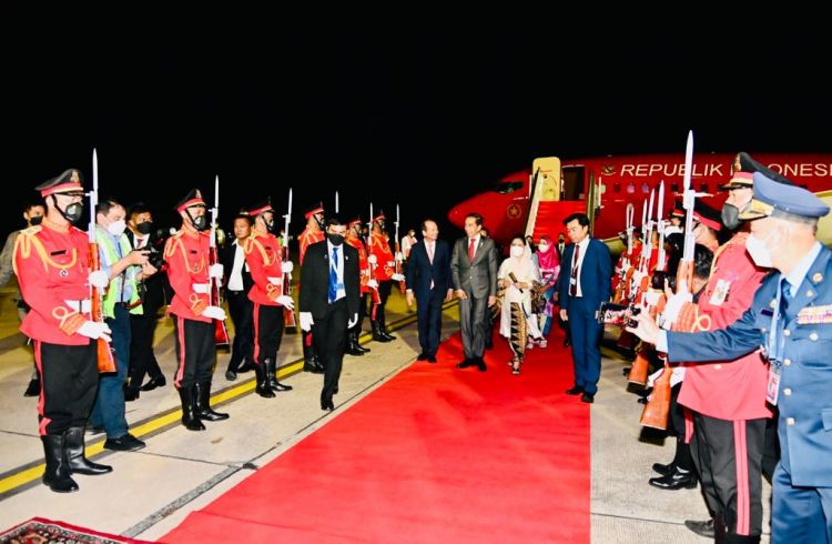 Presiden Jokowi Tiba di Phnom Penh
