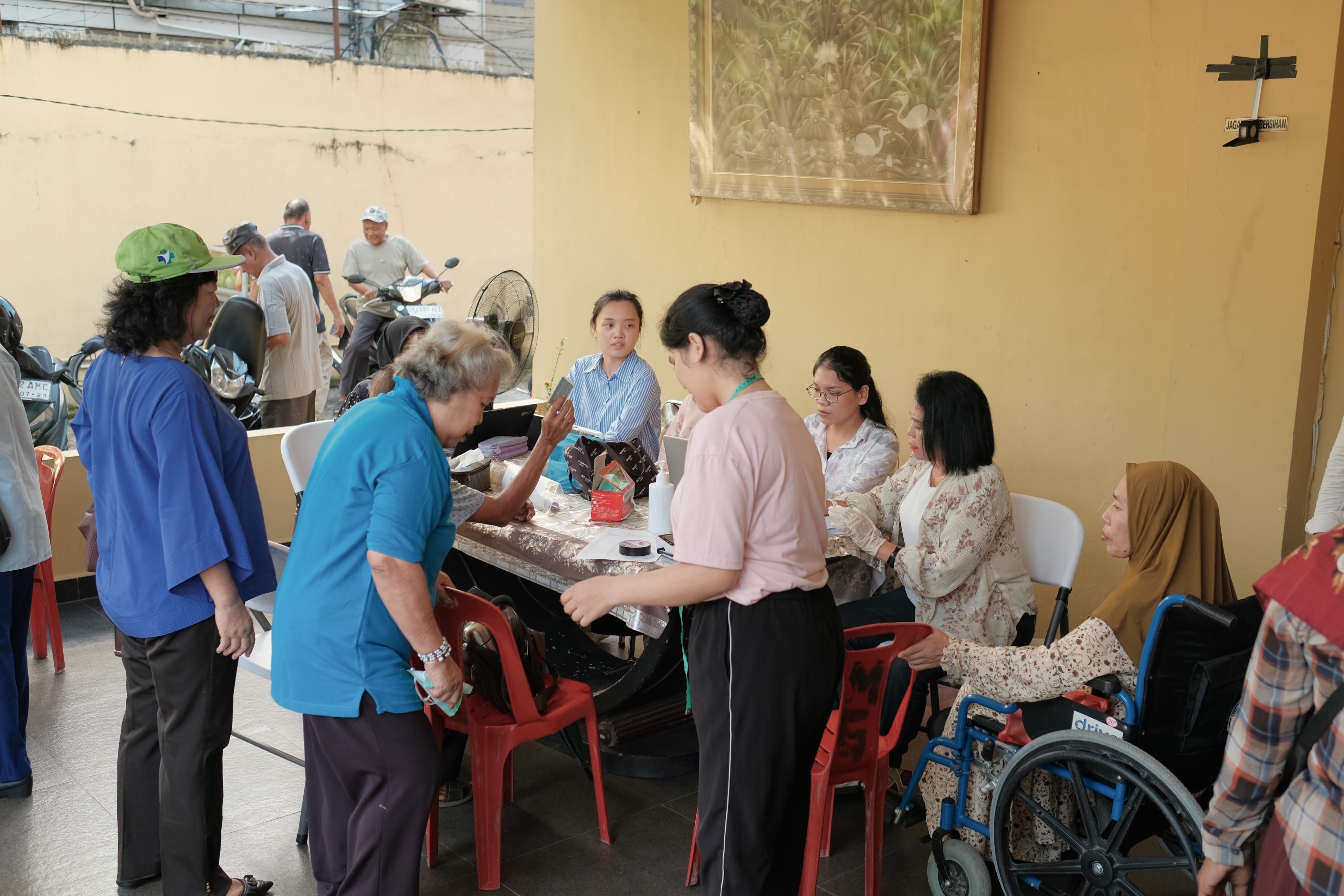 Kegiatan Baksos HUT MPKW Sumut